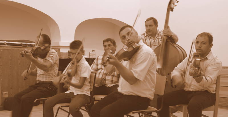 TÁNCHÁZ A MAGYARPALATKAI BANDÁVAL