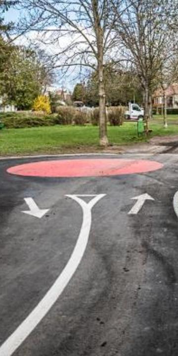 60 �VES A KRESZ PARK