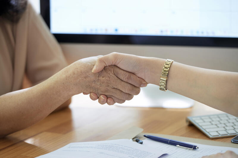 „TUDOM, HOGY VAN JOGOM! ÖSSZEKÖT AZ ÜNNEP! „TUDOM, HOGY VAN JOGOM! ÖSSZEKÖT AZ ÜNNEP!