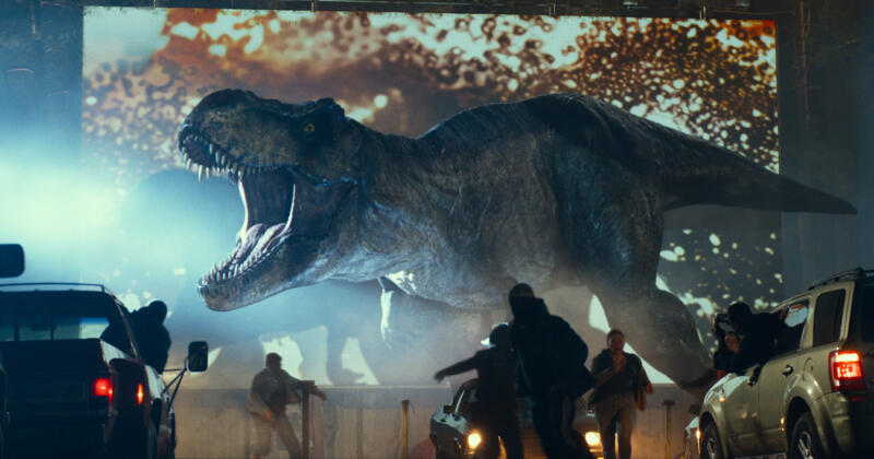 JURASSIC WORLD: JJSZLETS
