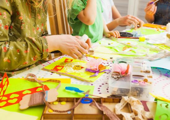 KNYVBEMUTAT S KZMVES FOGLALKOZS